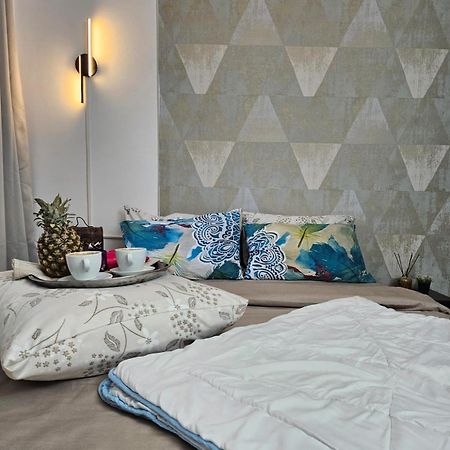 Kiwi Apart-Hotel 1Br Wi-Fi Free - Close To Old Town - Cozy Location - Shorter Or Longer Stay - R&M Boutique Букурещ Екстериор снимка